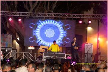 Telde disfruta de una divertida Noche de Vinos y conciertos en Los Llanos/TA e Ildefonso Rodríguez.